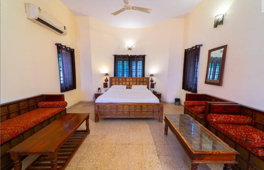 Sisodia Hotel & Resorts Jodhpur  Extérieur photo